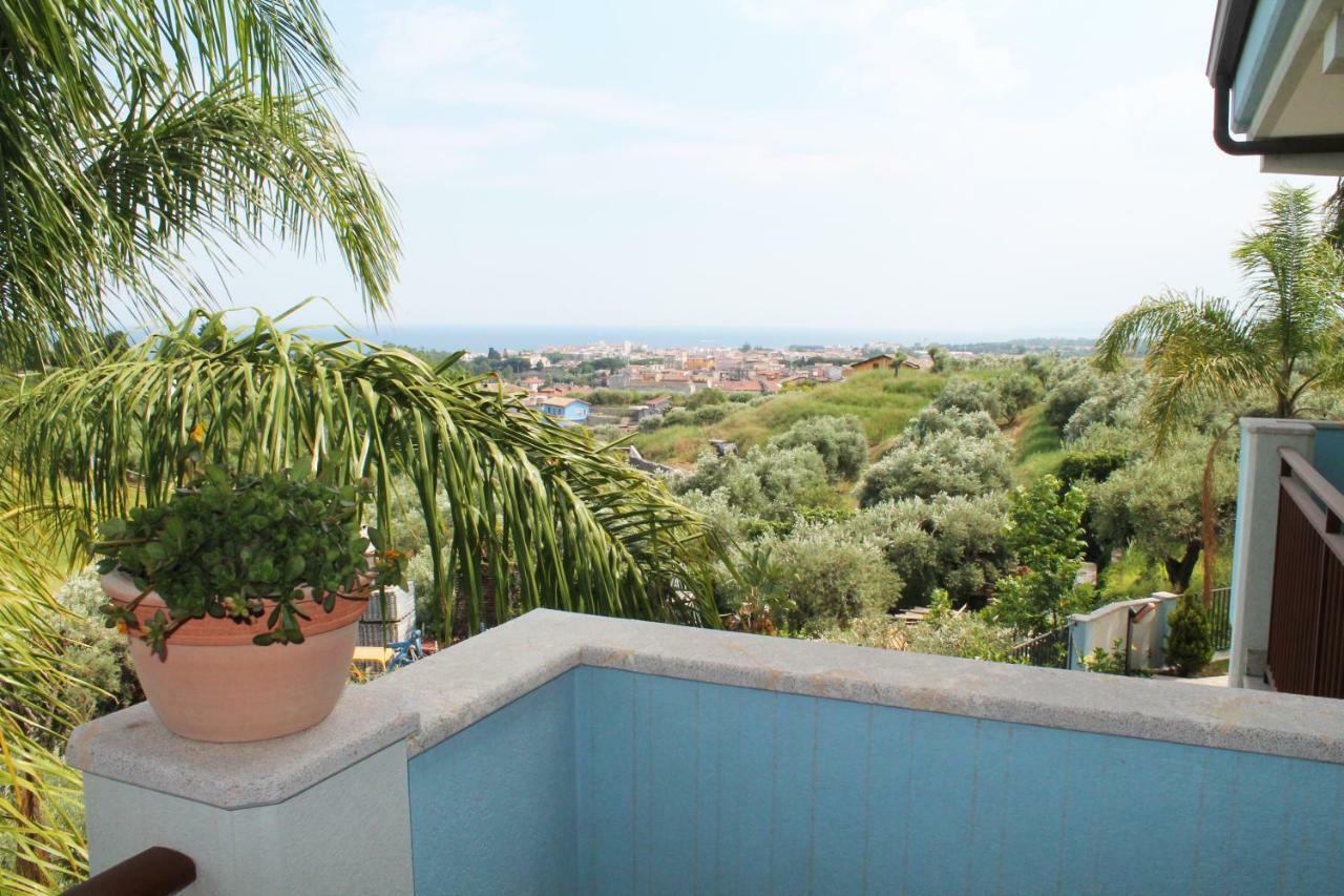 Villa I Minnulareddi Giardini Naxos Exterior foto